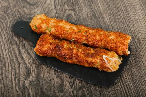 Soğanlı ve maydanozlu tavuk Kofta.