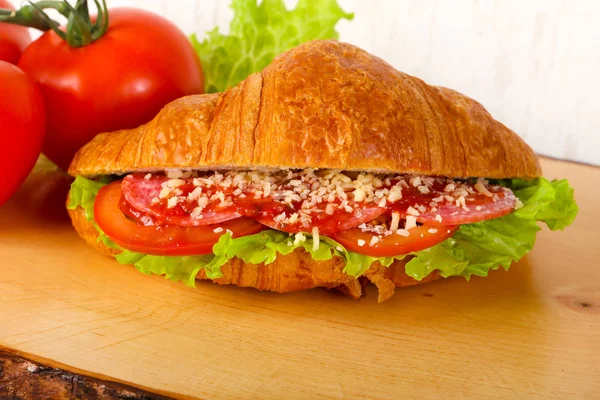 Croissant Con Carne Macinata — Foto Stock