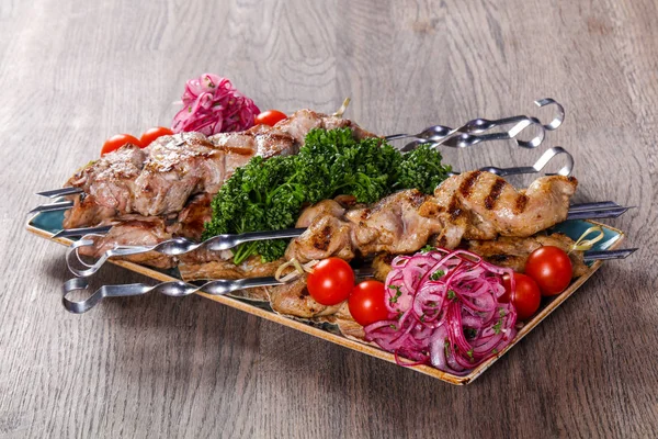 Grillad Kyckling Och Grill — Stockfoto