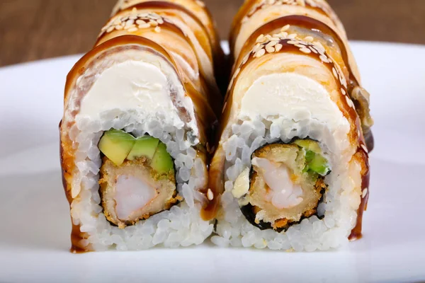 Tradittional Japonya yılan balığı rulo