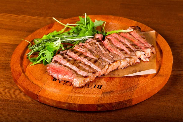 Steak Boeuf Avec Sang — Photo