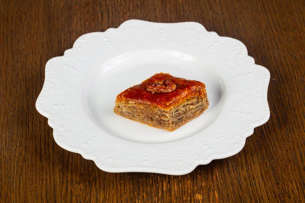 Süße Wüstenbaklava Mit Nüssen — Stockfoto