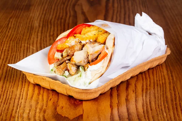 Gyros Pide tavuk ile