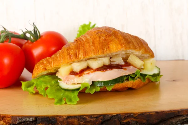 Croissant Chicken Tomato — Stock Photo, Image