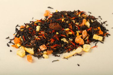 Aroma çay yığın meyve, meyveler ve otlar ile