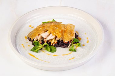 Yabani pirinç güveci