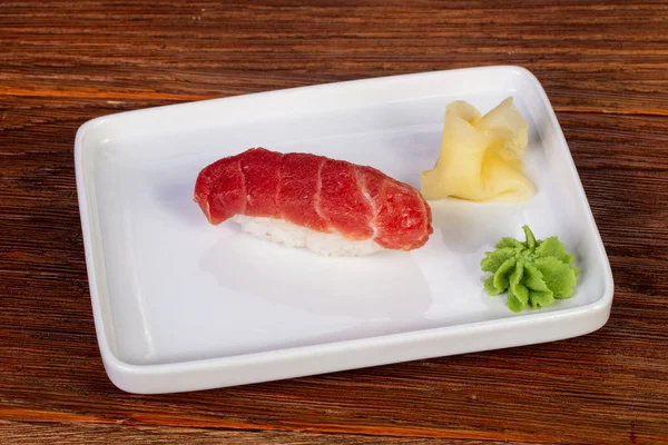 Japanse Koude Sushi Met Tonijn — Stockfoto