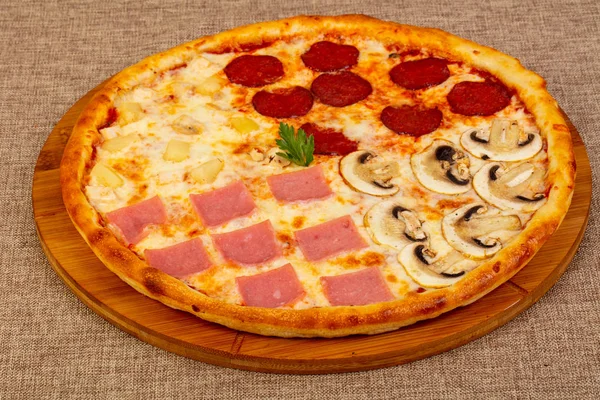 Mix Assortie Pizza Sýrem — Stock fotografie