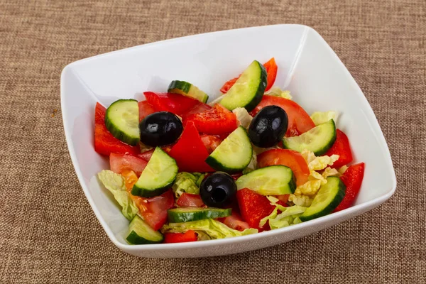 Ensalada Fresca Con Verduras Aceitunas —  Fotos de Stock