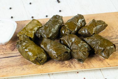 Geleneksel dolma üzüm etli yaprakları