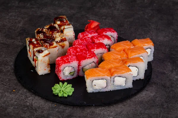 Set Sushi Japonés Con Varios Ingredientes — Foto de Stock