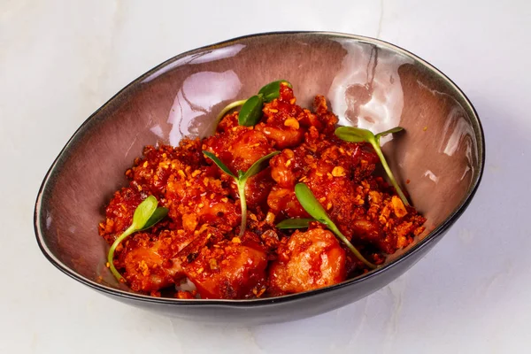 Kung pao tavuk biber ile