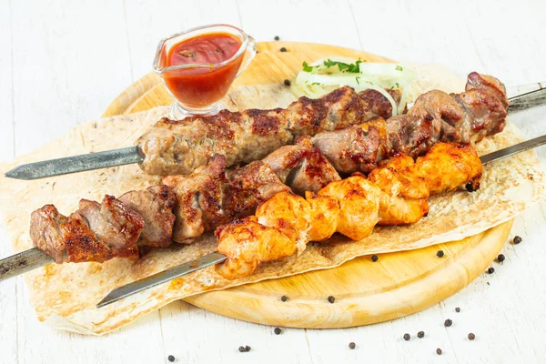 Grilované Maso Kebab Mix Talíř Sortiment — Stock fotografie