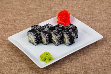 Yengeç et taklit ile Japon rulo