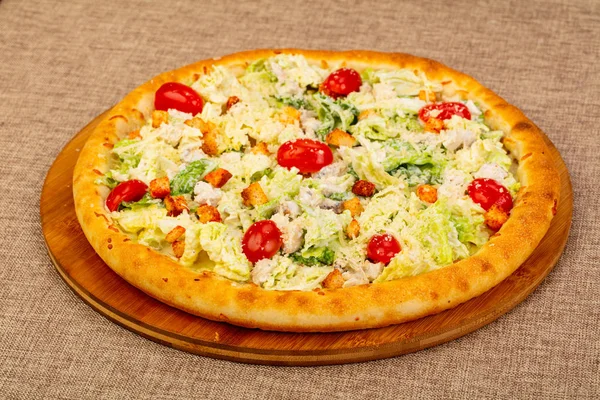Pizza Com Folhas Frango Salada — Fotografia de Stock