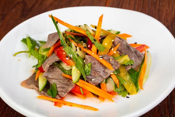 Vietnam salad with beef and nuts
