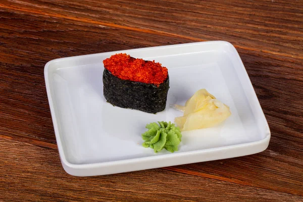 Japonez Sushi Gunkan Tobiko — Fotografie, imagine de stoc