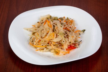 Plaka turşu lahana salatası