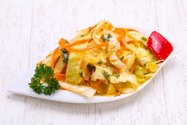 传统发酵白菜酸菜碗 — 图库照片