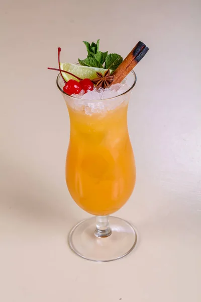 Cocktail Lever Soleil Menthe — Photo