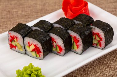 Japon geleneksel soğuk sebze rulo