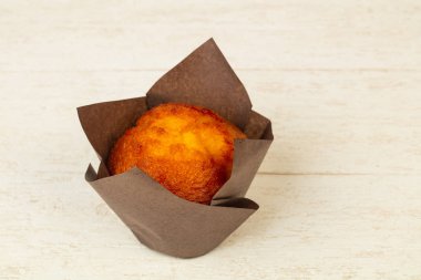 Tatlı lezzetli muffin reçel ile