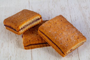 Reçelli kek dilim sweer