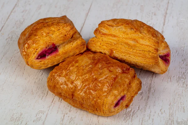 Delicious Puff Pastry Strudel — Stock Photo, Image