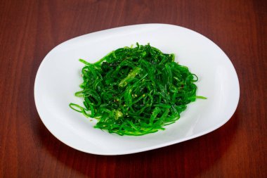 Susam chukka salatası