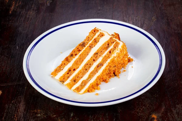 Süße Diätetische Karottenkuchen Auf Dem Teller — Stockfoto
