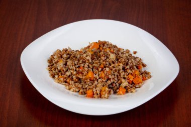 Plaka sebzeli buğday