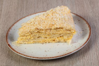 Katmanlı Napoleon pasta plaka