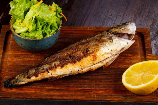 Grilled Seabass Fish Lemon — Stock Photo, Image