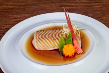 Miso sause pişmiş morina balığı