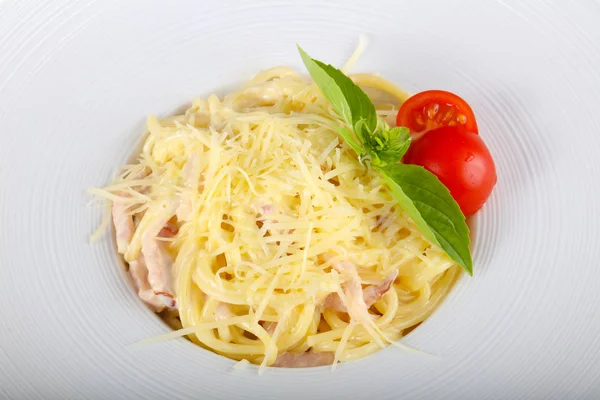 Pasta Carbonara Served Basil Leaves — Stock Photo, Image