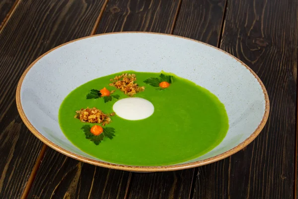 Зеленый Горох Зеленый Суп Деревянном Фоне — стоковое фото
