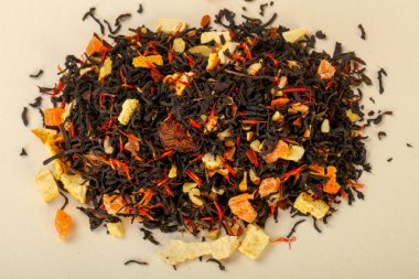 Aroma çay yığın meyve, meyveler ve otlar ile