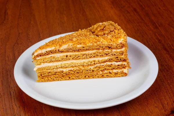 Sweet Honey Cake Walnut — Stock Photo, Image