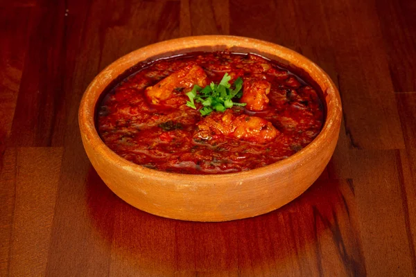 Otlar ile Gürcü geleneksel chashushuli