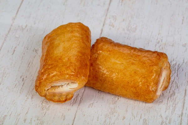 Delicioso Strudel Hojaldre Con Relleno Mermelada — Foto de Stock