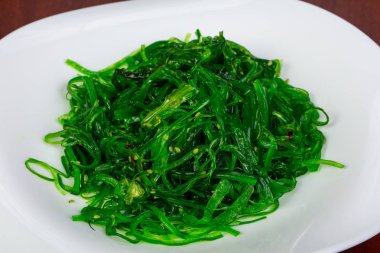 Susam chukka salatası