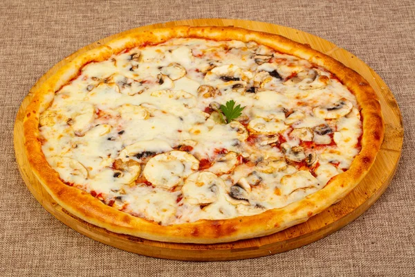 Pizza Grzybami Serem — Zdjęcie stockowe