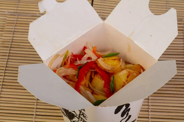 Delicious Box Fried Potatoes — Stock Photo, Image
