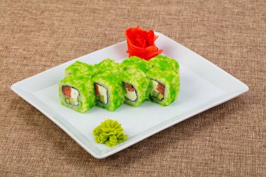 Somon ve salatalık ile