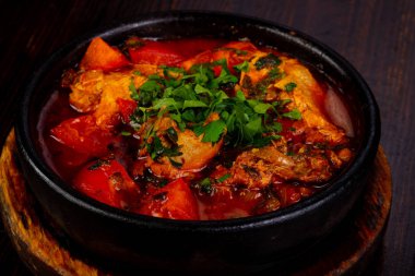 Tavuk ile Gürcü mutfağı Chahohbili