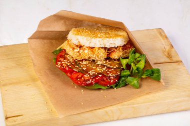 Çıtır tavuk pilav burger