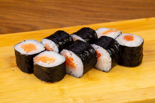 Lahodné Sushi Losos Roll Sada — Stock fotografie