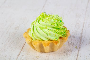 Kremalı tatlı pasta.