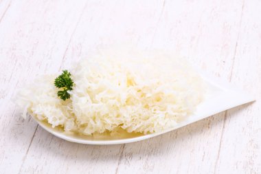 Ahşap mantar kaba aldı