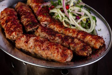 Soğan kebabı ızgara et